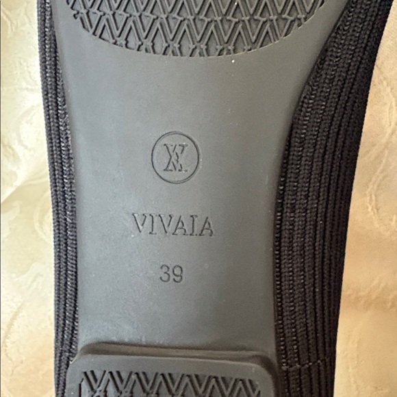 Vivaia Margot Mary Jane flats in black Women Sz 8.5 - Picture 8 of 9